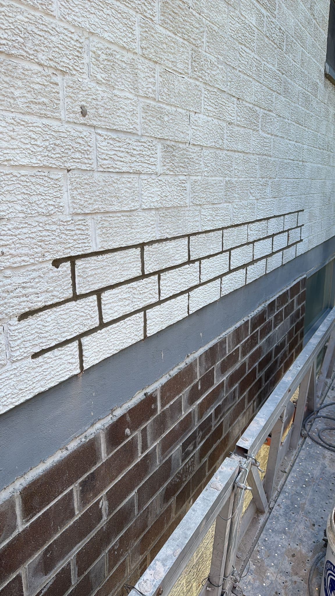 Tuckpointing repair work